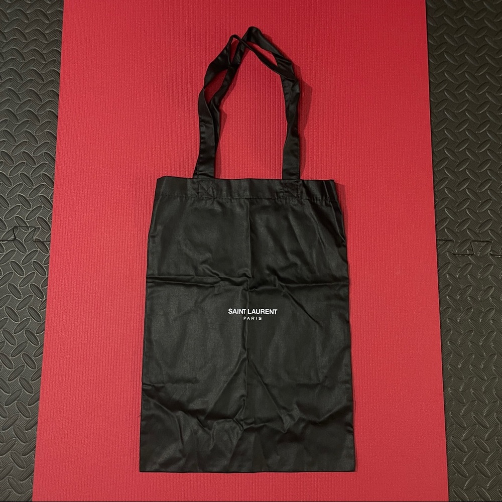 Saint Laurent Shopper Bag in black